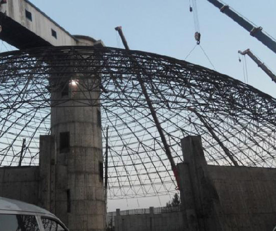 普陀网架分条或分块安装法